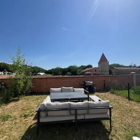 Apartment Garden Space - T4 - Airport - Garden - Tram Blagnac